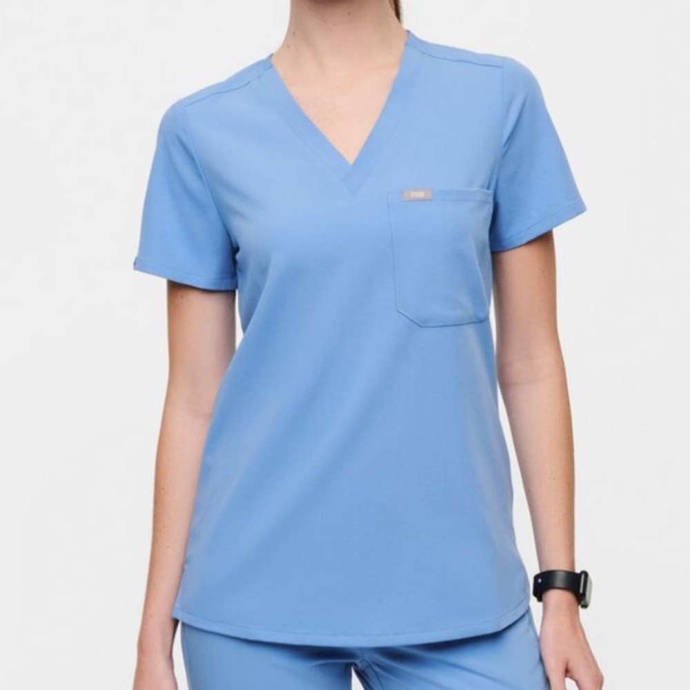 Figs Ceil blue scrub top